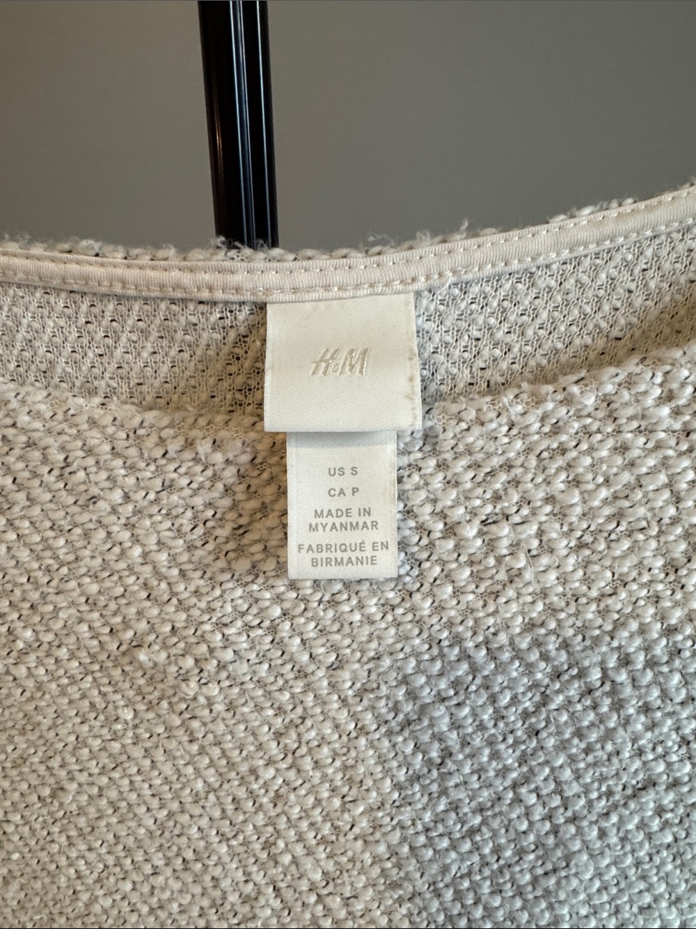 H&M Textured Cream Knit Top - Picture 2 of 4